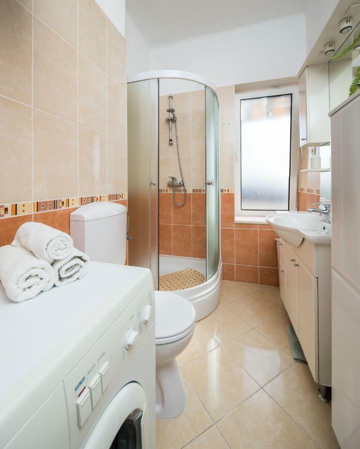 King'S View Apartment Spalato Esterno foto
